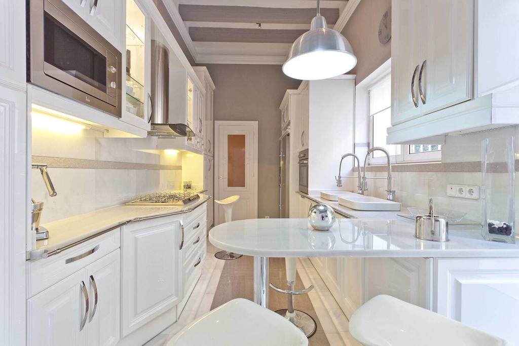 Exquisite Cataloged House Steps from the Beach