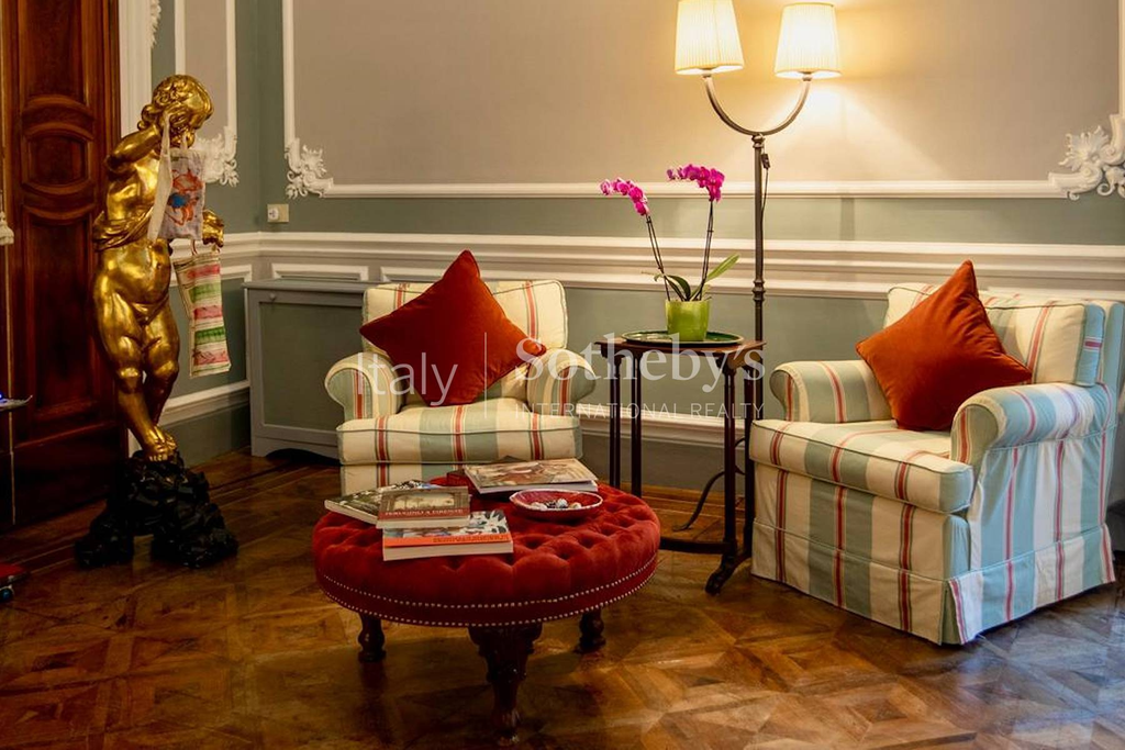 Stunning apartment in the heart of Florence