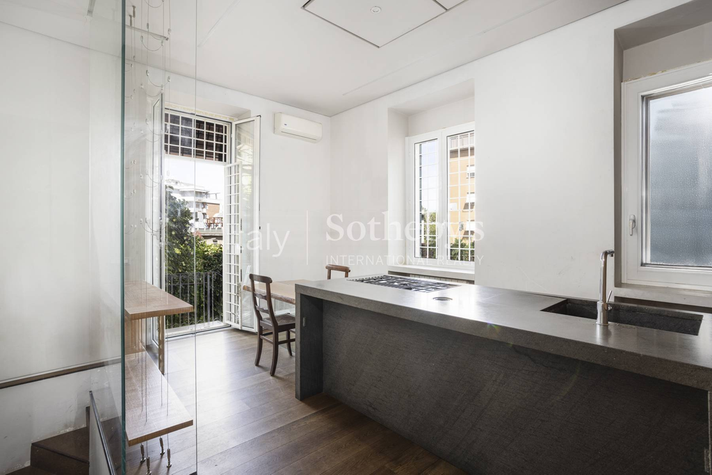 Elegant apartment with private garden