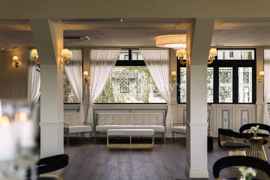 Stunning estate with stables in San Miniato