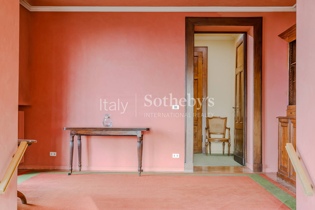 Apartment with Garden and Views over the Turin Hills