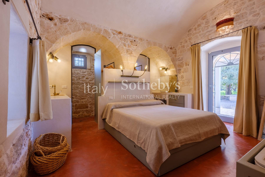 Charming Lamia and Trullo in Puglia