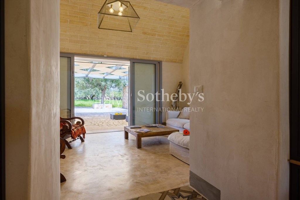 Charming Lamia and Trullo in Puglia