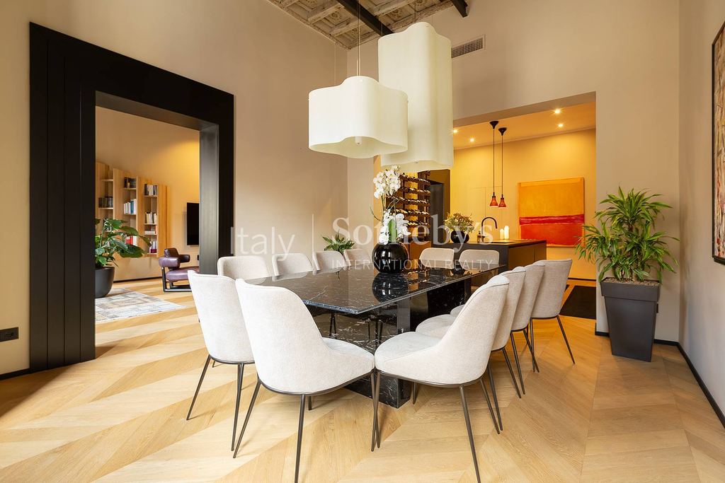 Luxury Apartment Overlooking Piazza di Spagna