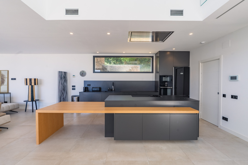 Spectacular modern house with sea views between Begur and Sa Tuna