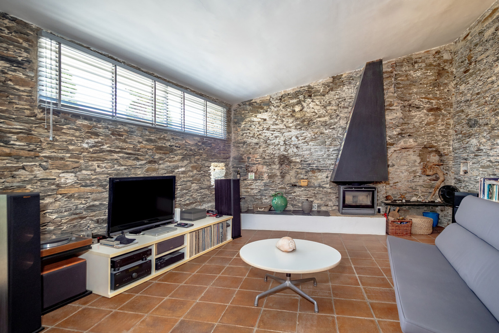 Historic Artist’s Home in the Heart of Cadaqués